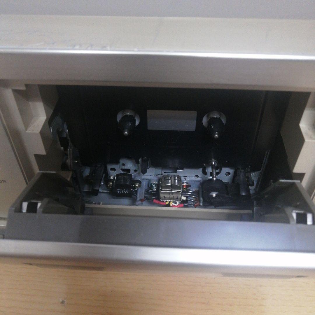 TEAC V-1050 カセットデッキ ティアック 動作確認 約4kg 本体のみ