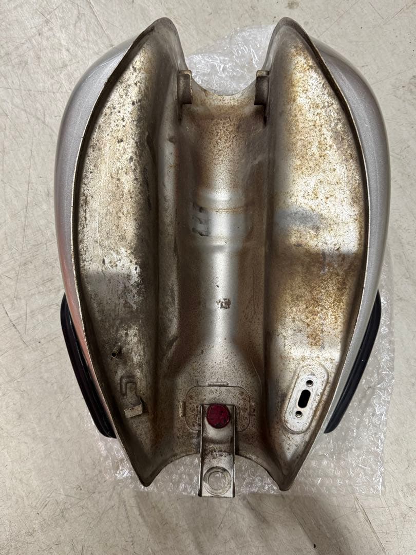 ⭐︎カワサキエストレア純正タンク　キャブ車⭐︎