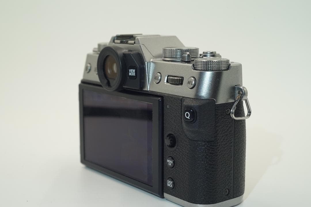 美品　FUJIFILM X-T30 XC16-50mmレンズ付き