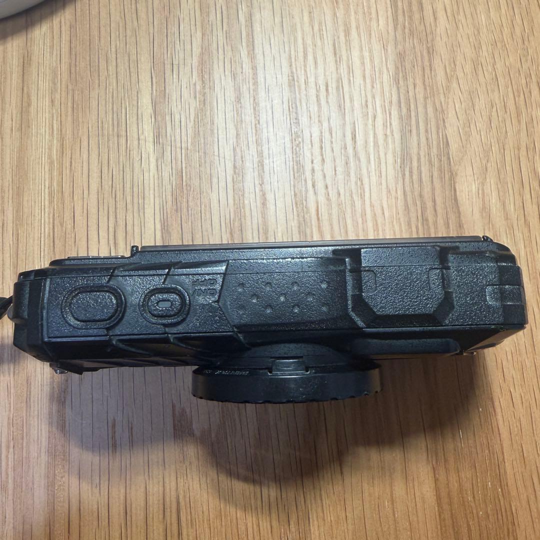 RICOH WG-30 防水デジタルカメラ 純正＋社外バッテリー計3個 充電器付