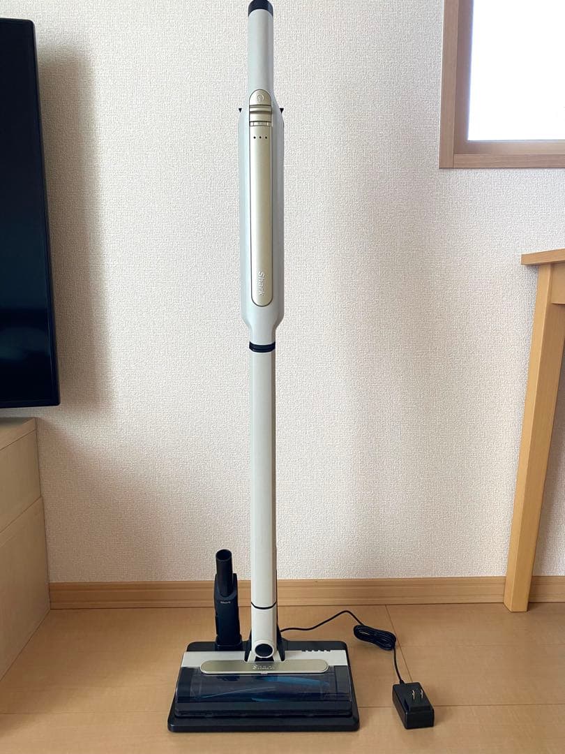 Shark シャーク　掃除機　コードレススティッククリーナー