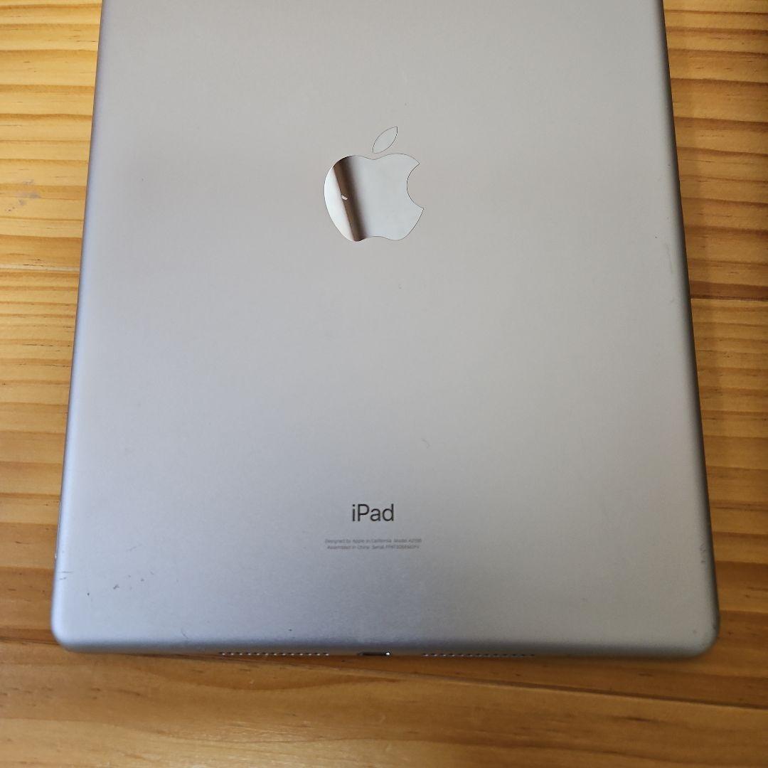 SIMフリー ケース付き ipad 7世代 Wi-Fi + Cellular