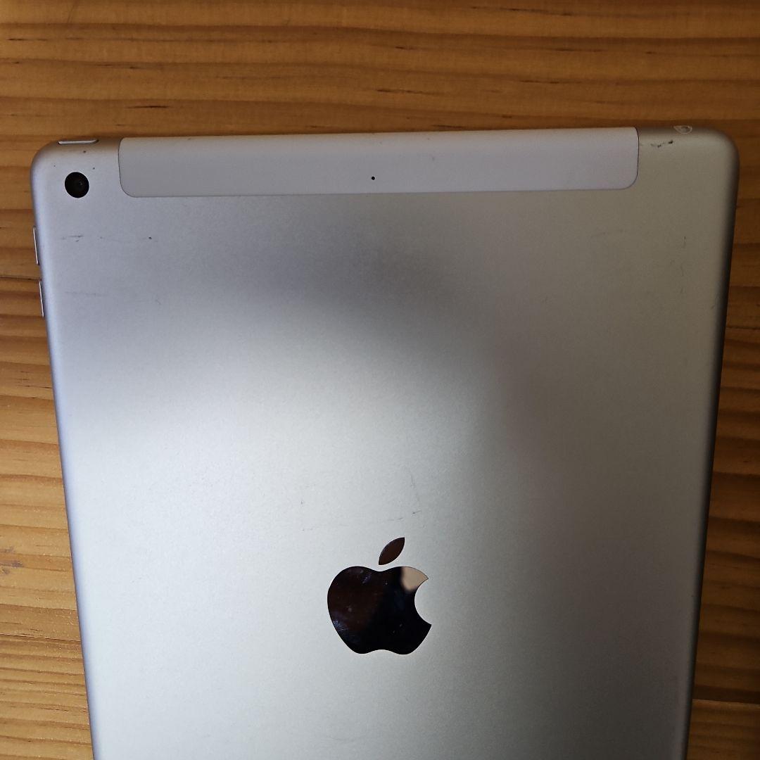 SIMフリー ケース付き ipad 7世代 Wi-Fi + Cellular