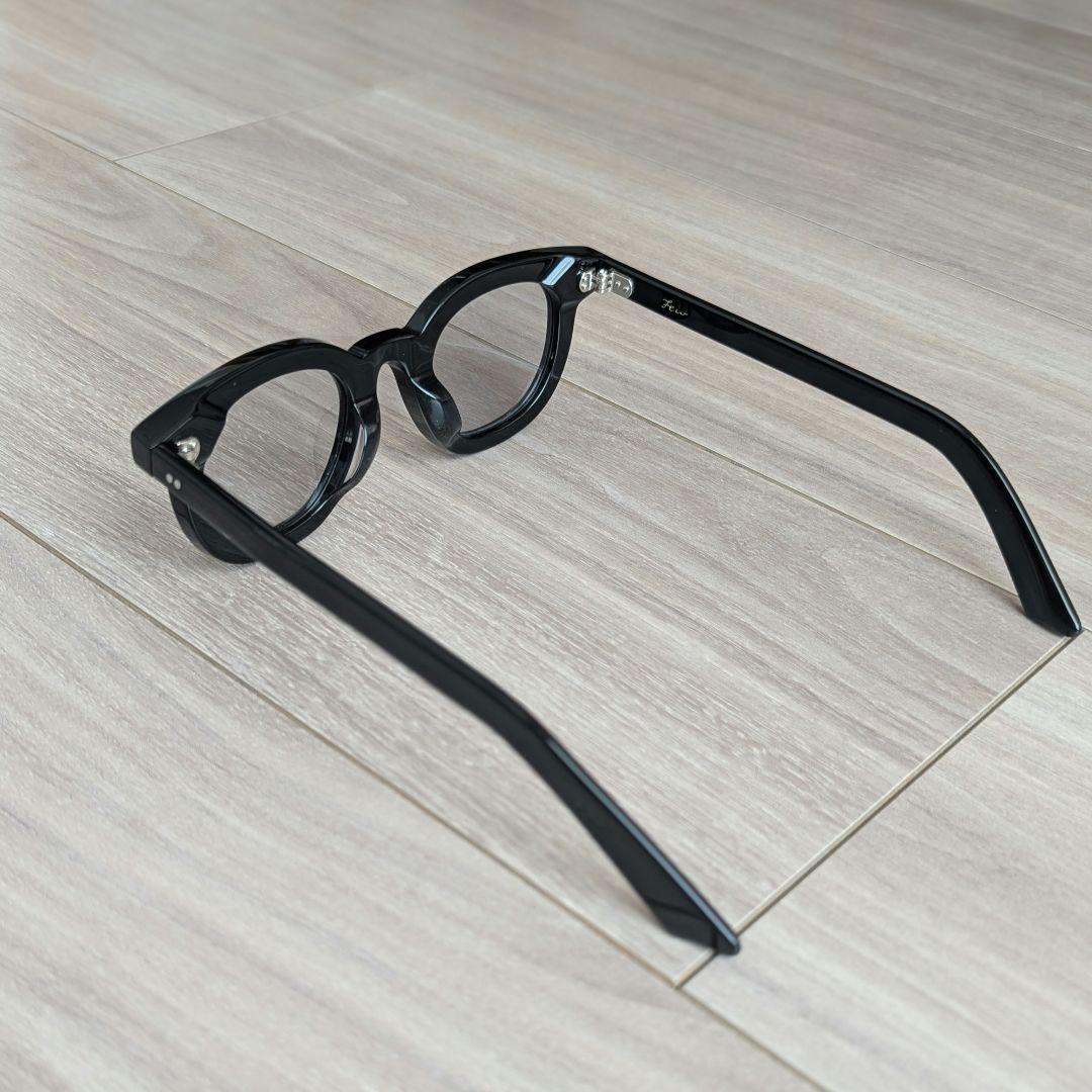 極美品【大人気】FEW サングラス（レンズ色：ライトグレー）