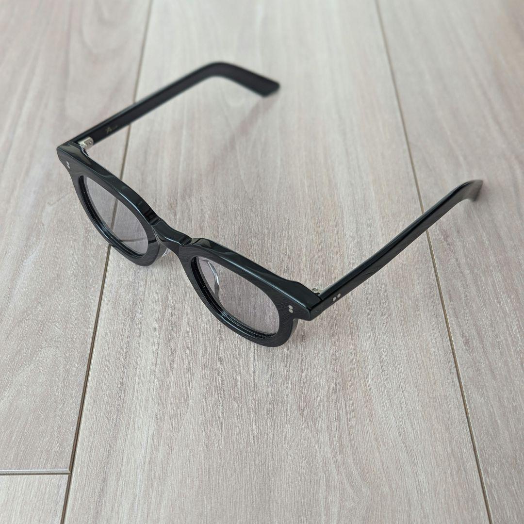 極美品【大人気】FEW サングラス（レンズ色：ライトグレー）