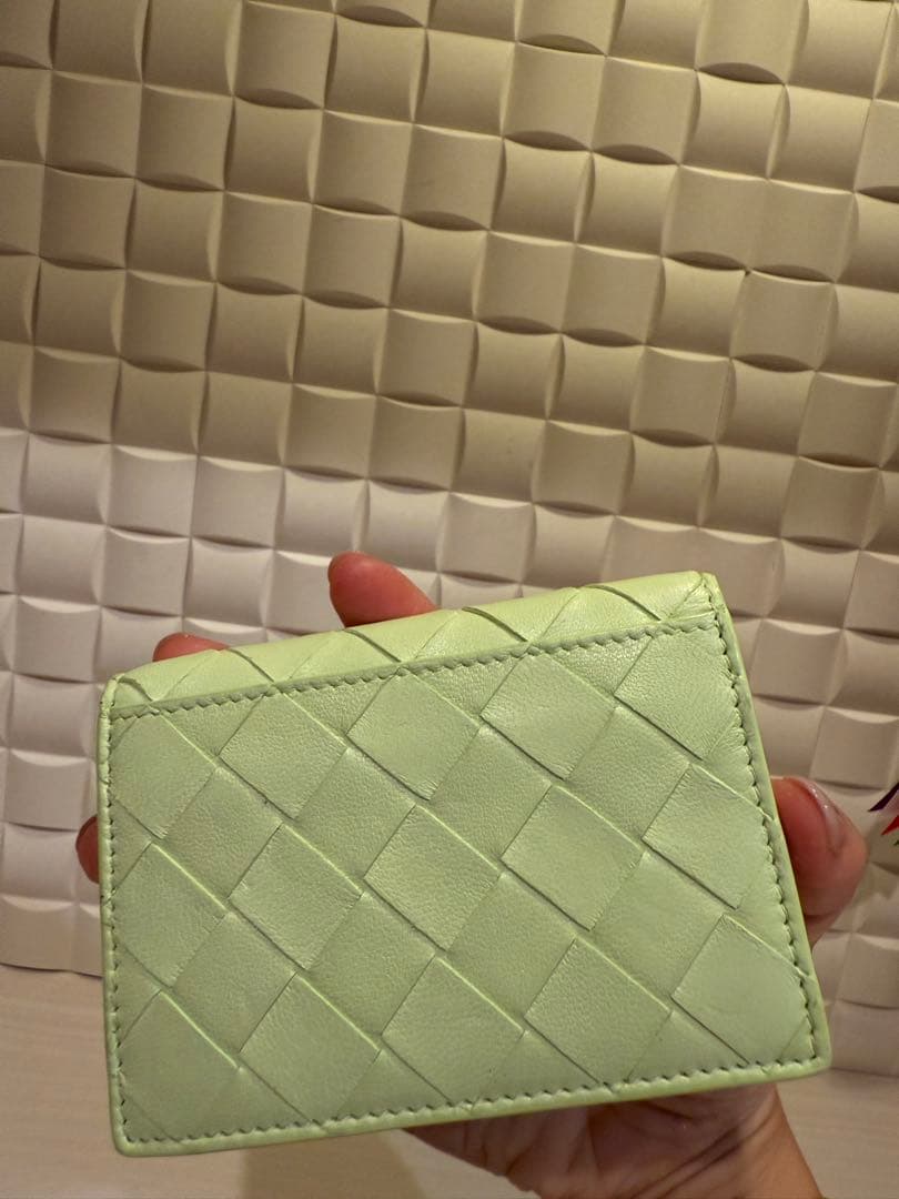 ボッテガヴェネタ 名刺入れ