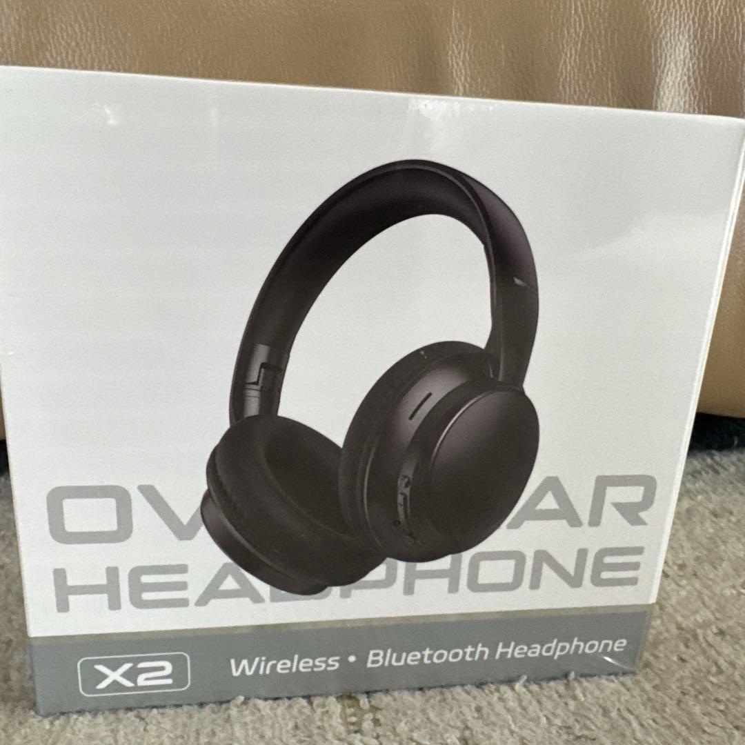 ブラック ワイヤレスヘッドホン