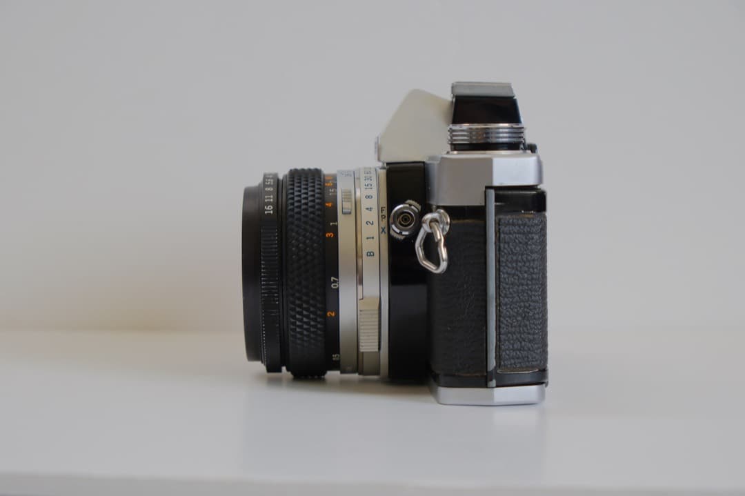 OLYMPUS　OM-1　50mm　f1.8 フィルムカメラ　動作確認済み