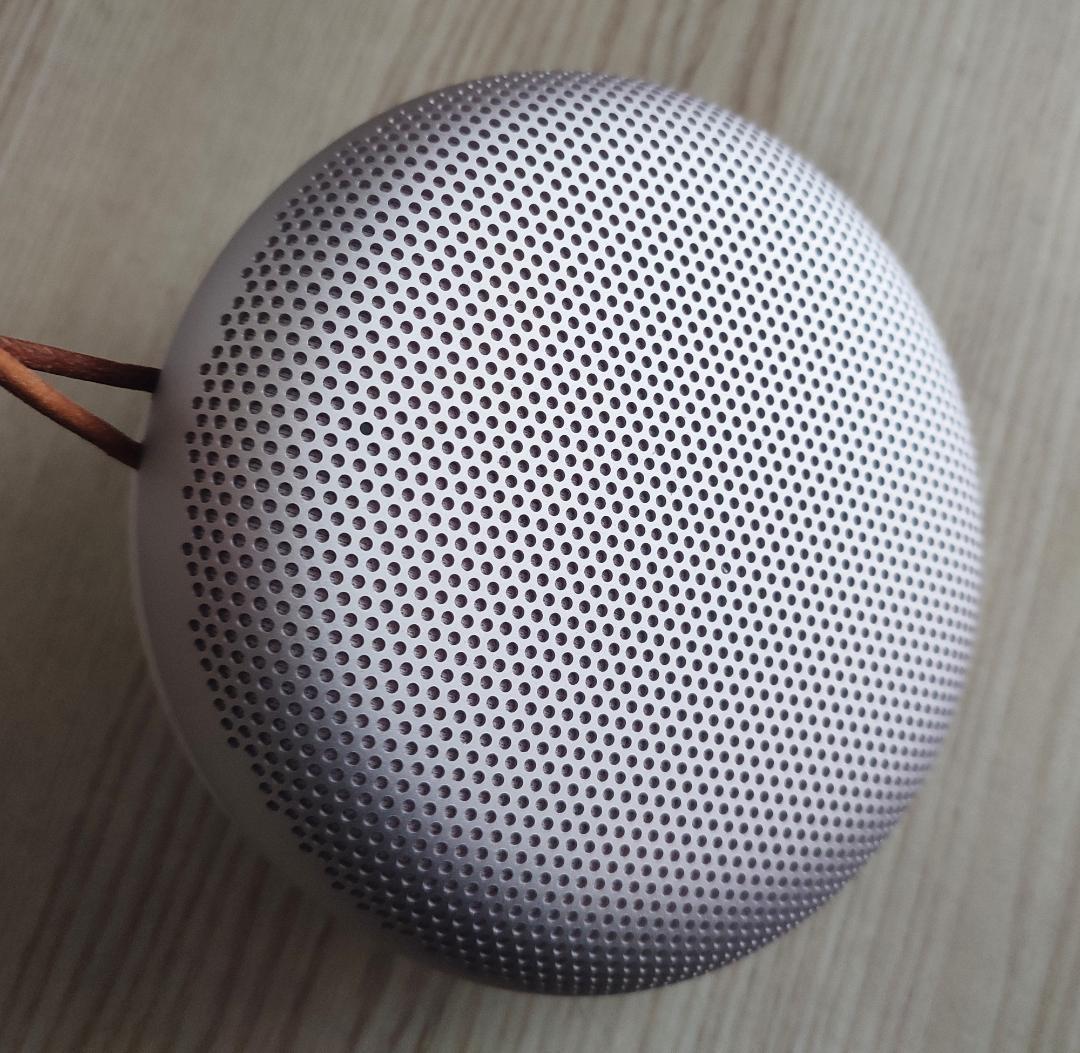 【未使用】B&O スピーカー Beosound A1 2nd Gen ピンク