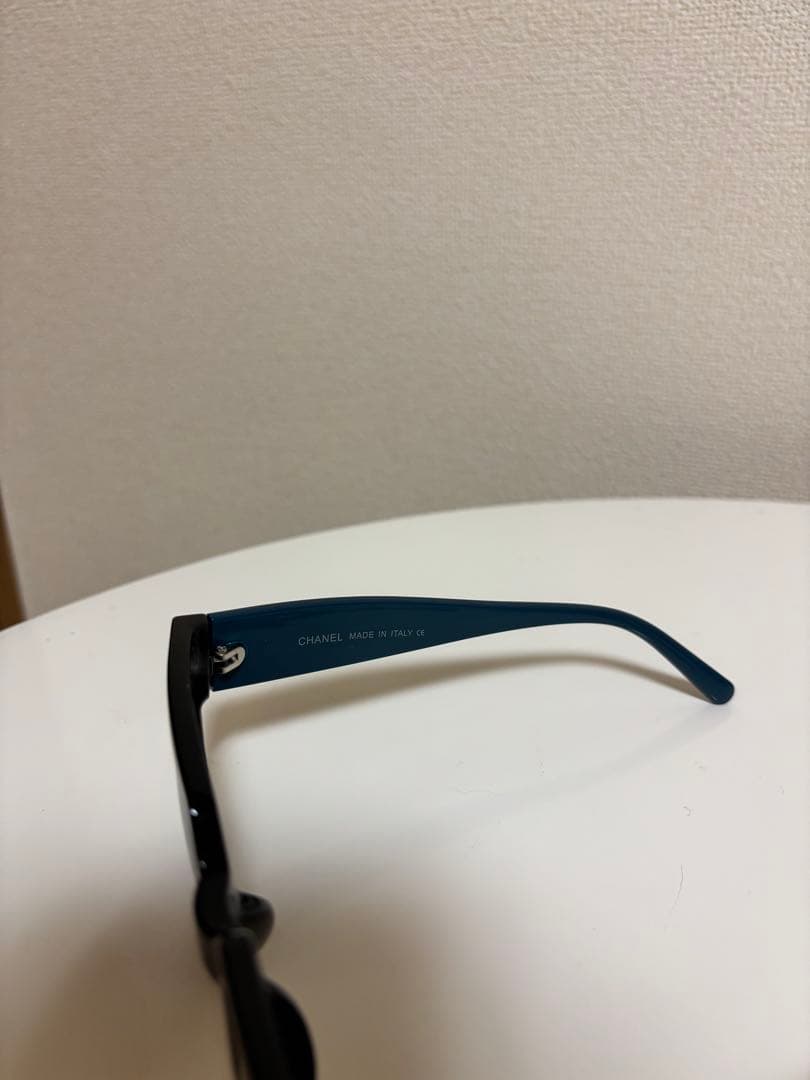 CHANEL ブラック スクエアサングラス