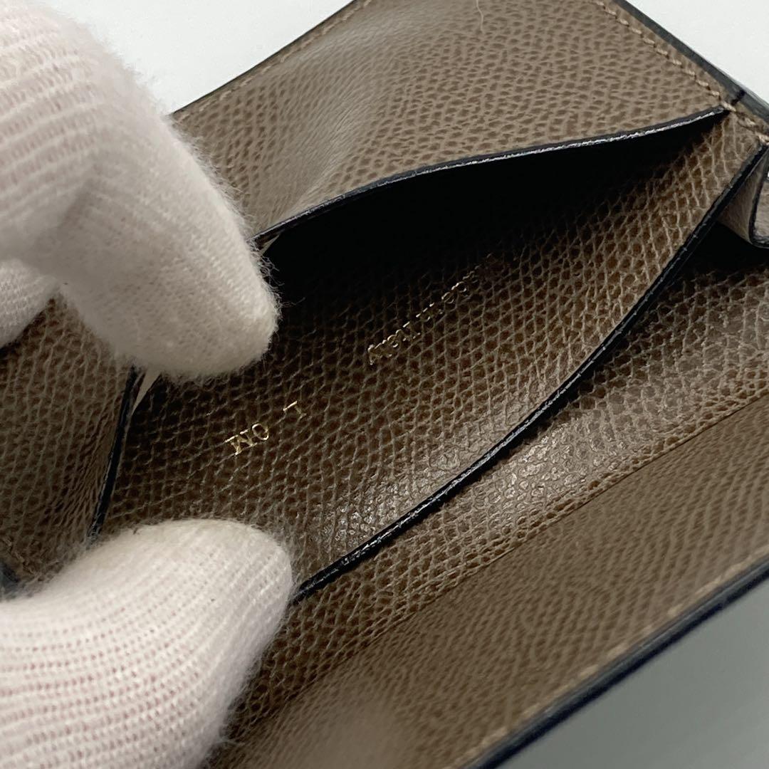 【美品】VALEXTRA ヴァレクストラ レザー 名刺入れ カードケース GRY