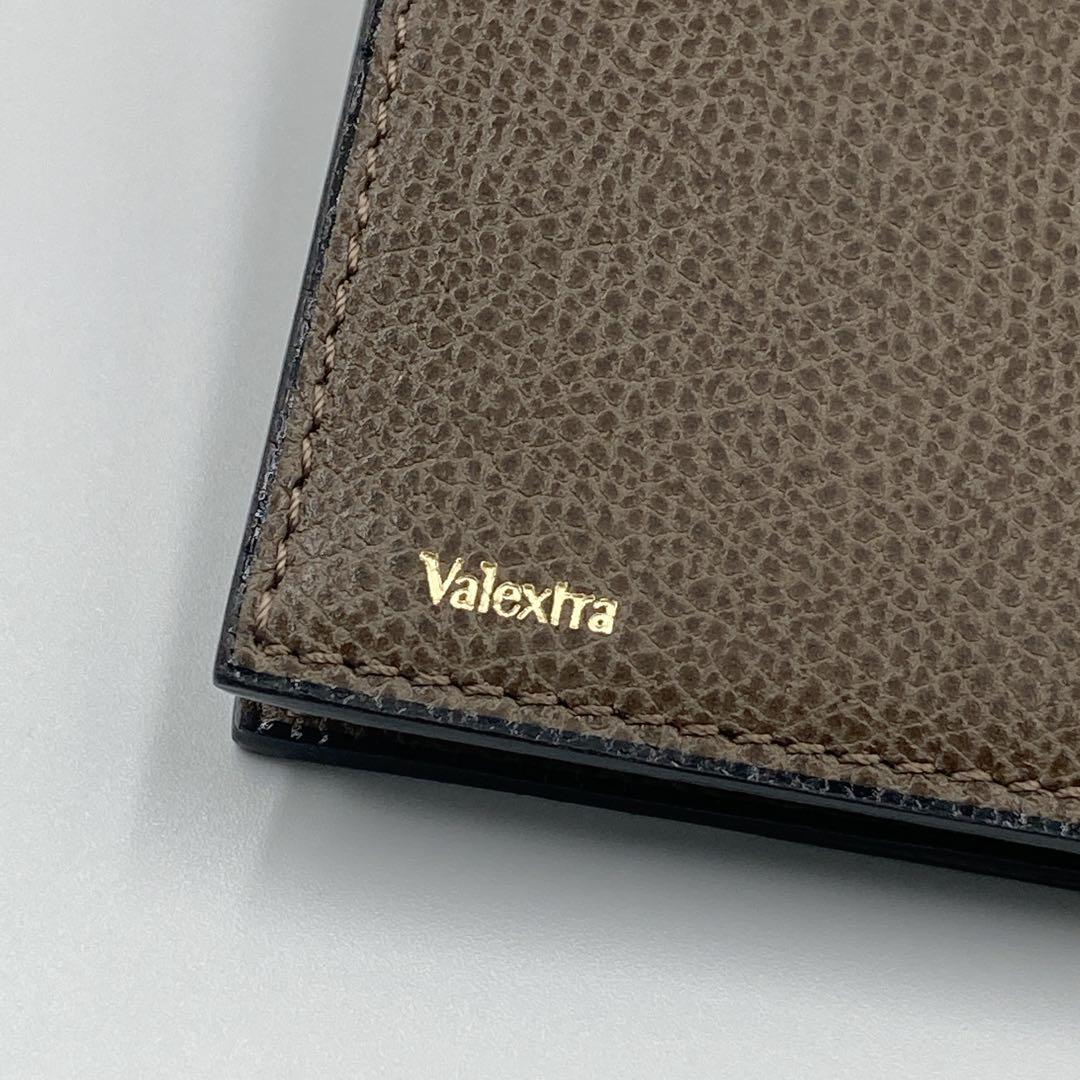 【美品】VALEXTRA ヴァレクストラ レザー 名刺入れ カードケース GRY