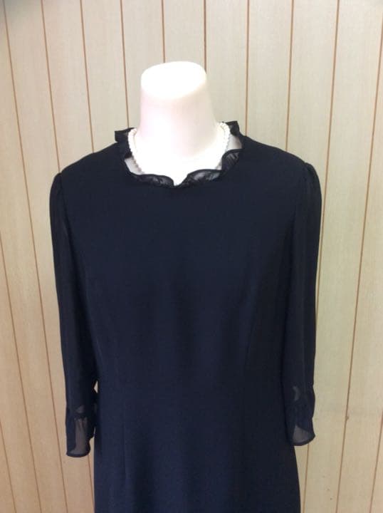 【新品】★9号ブラックフォーマル ★ジャケット ・ワンピース喪服(東京ソワール)