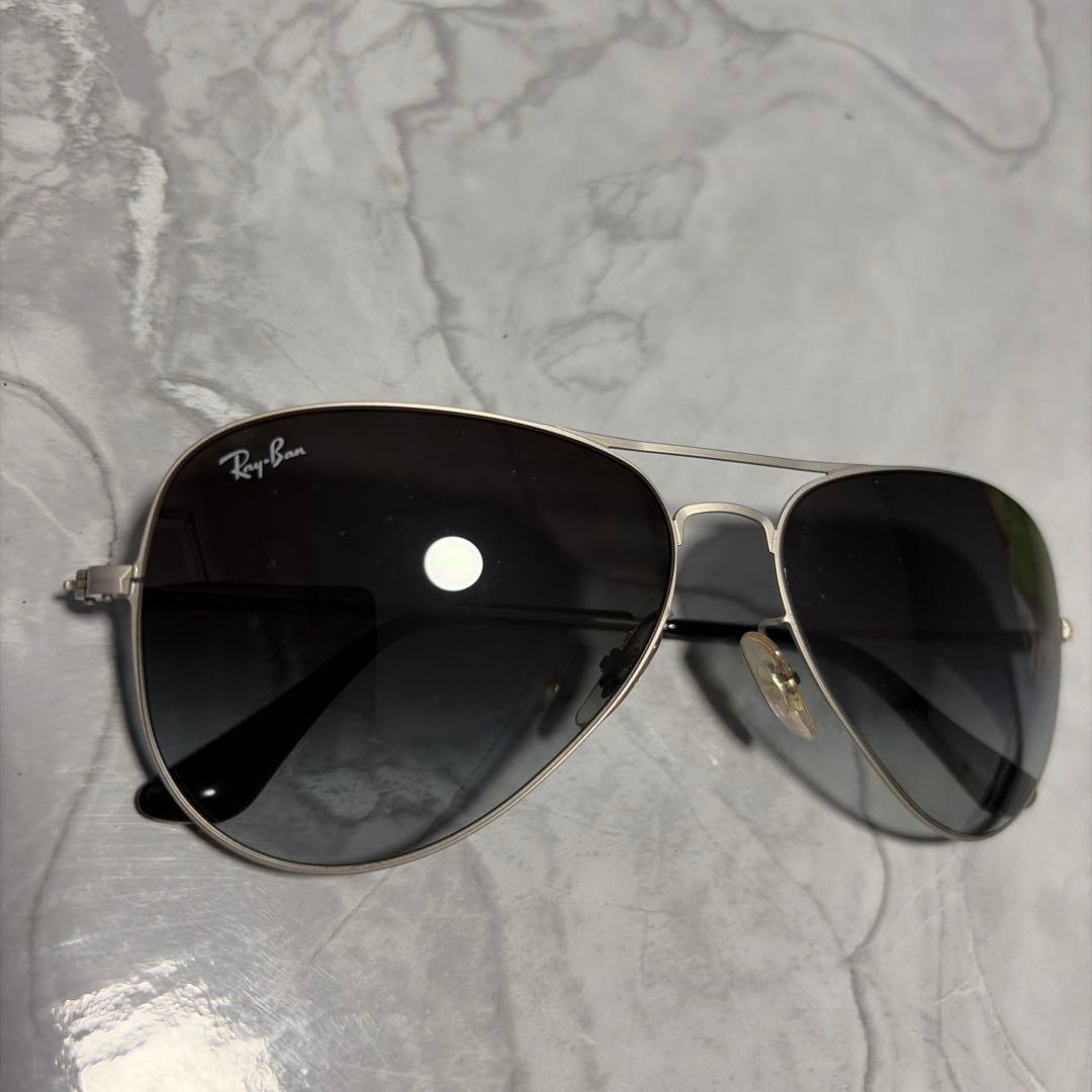 初売り！美品 レイバン ブラックグラデーション サングラス