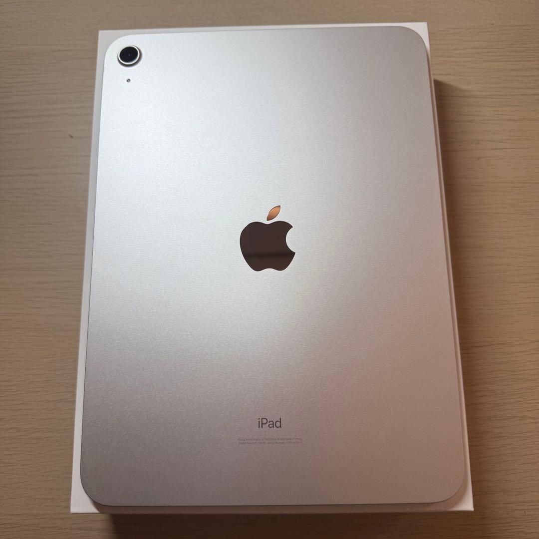 【美品】iPad (第10世代) WiFiモデル 箱ケーブル付き