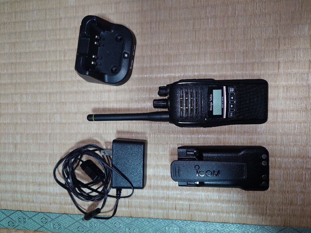 k*e様 デジタル簡易無線 WED-NO-301 Wedge Talkie