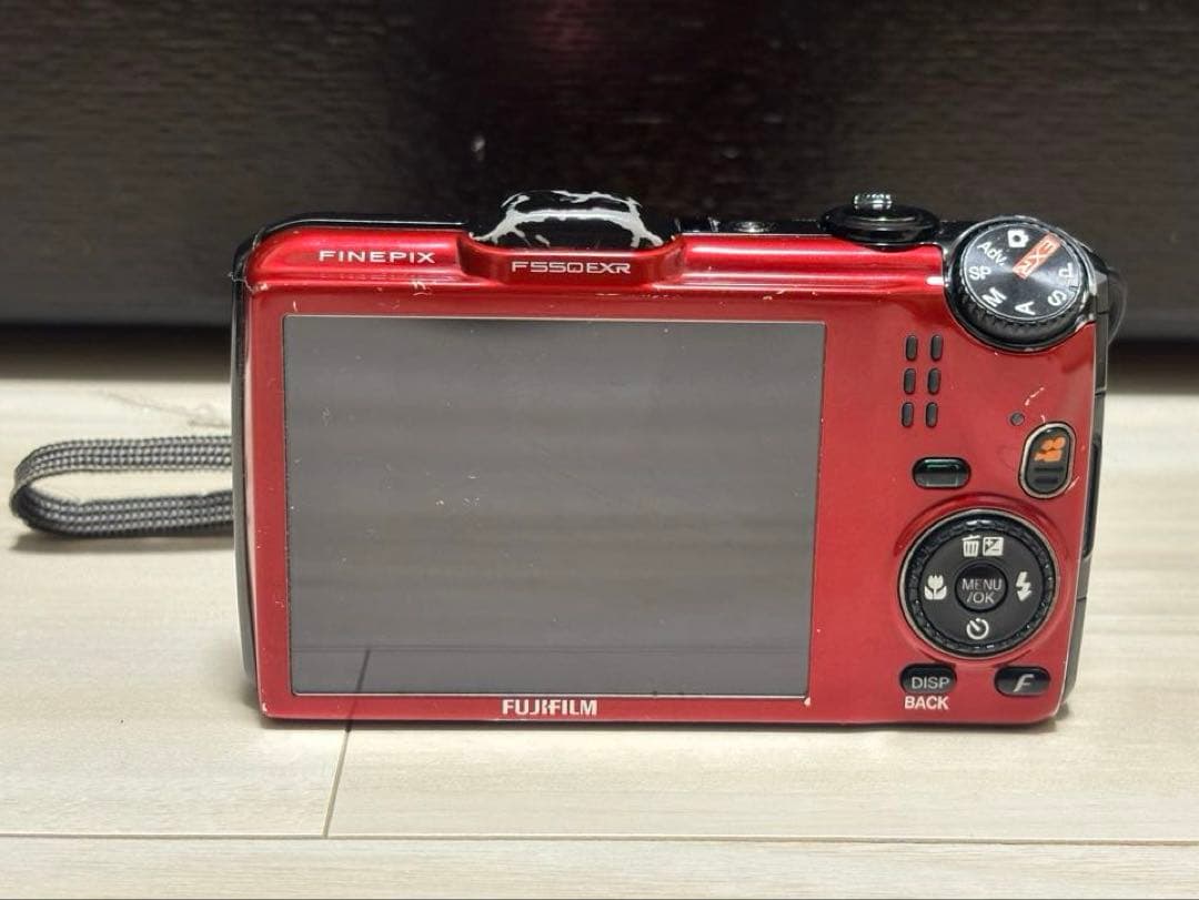 FUJIFILM FINEPIX F550EXR コンパクトデジタルカメラ