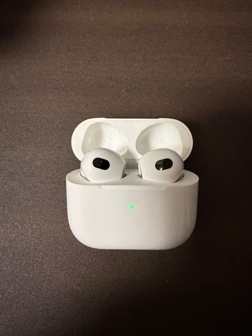 AirPods本体 ワイヤレスイヤフォン ホワイト