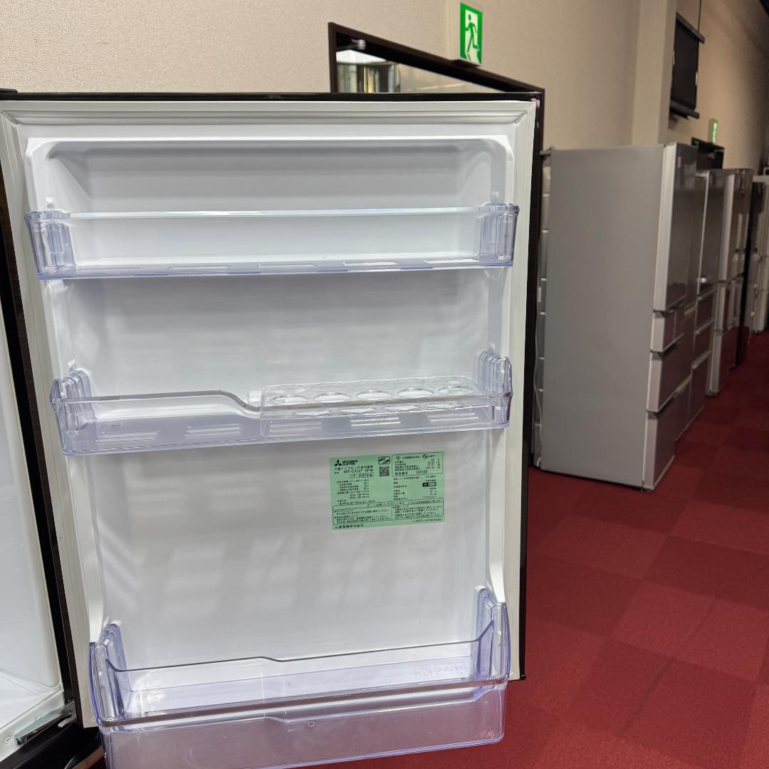東京23区送料無料　美品三菱3ドア冷蔵庫2020年製330L　洗浄/除菌済み