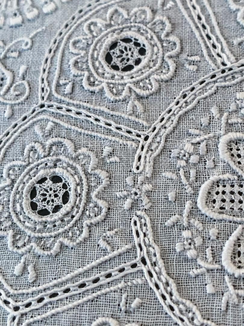 【お値下】未使用☆汕頭(スワトウ)手刺繍 鳳凰 ハンカチ 30cm