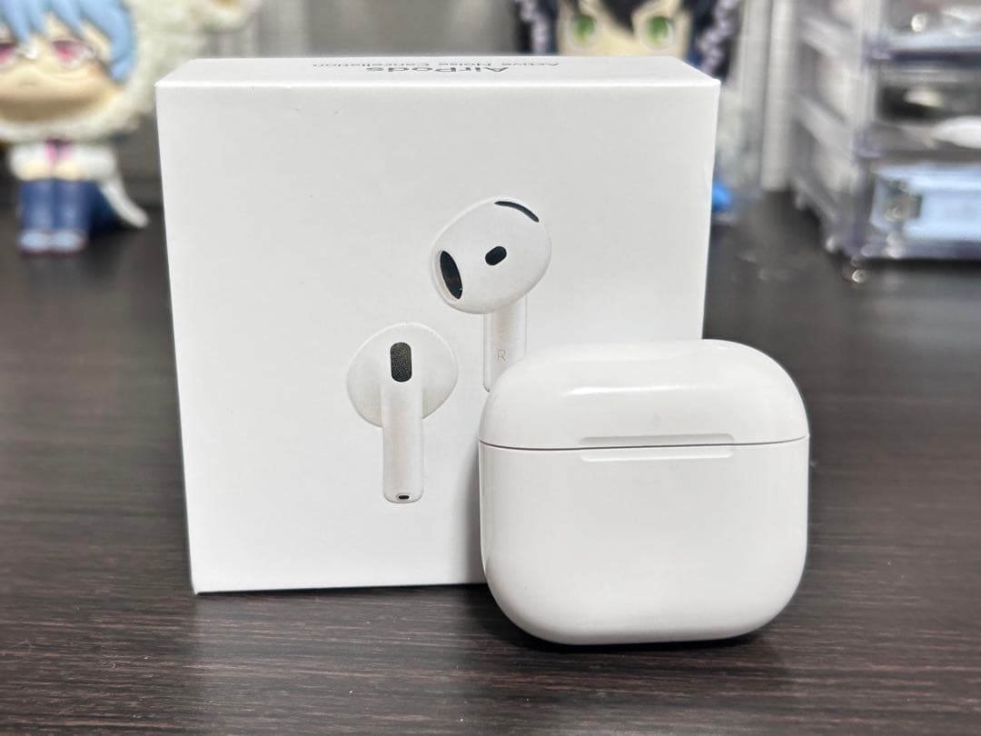 AirPods 4世代　ノイズキャンセリング搭載モデル