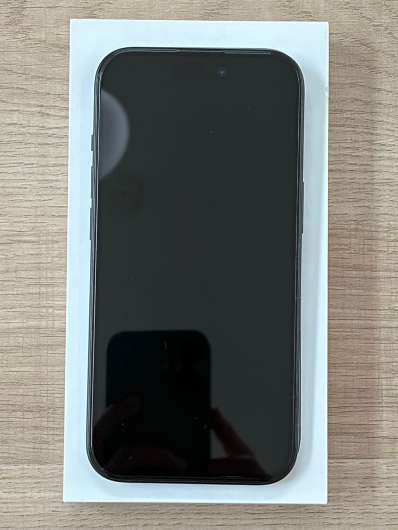 Iphone 15 ブラック　SIMフリー　256GB 86%