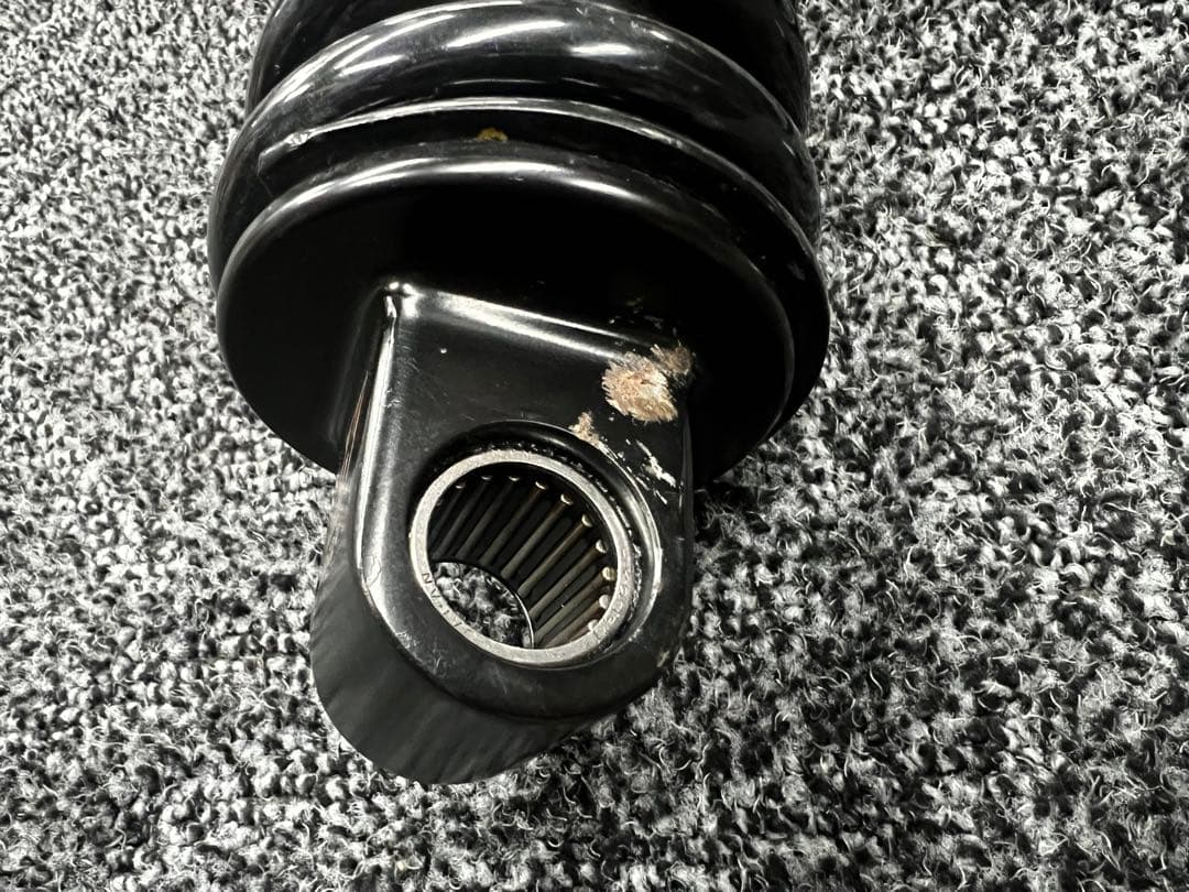 FXBRS 純正リアショックロワリングキット付き