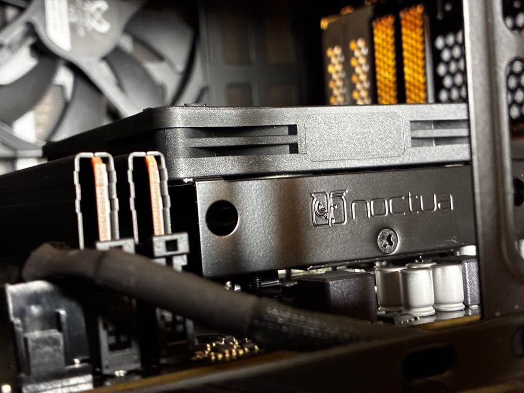 RYZEN7 7700 デスクトップPC