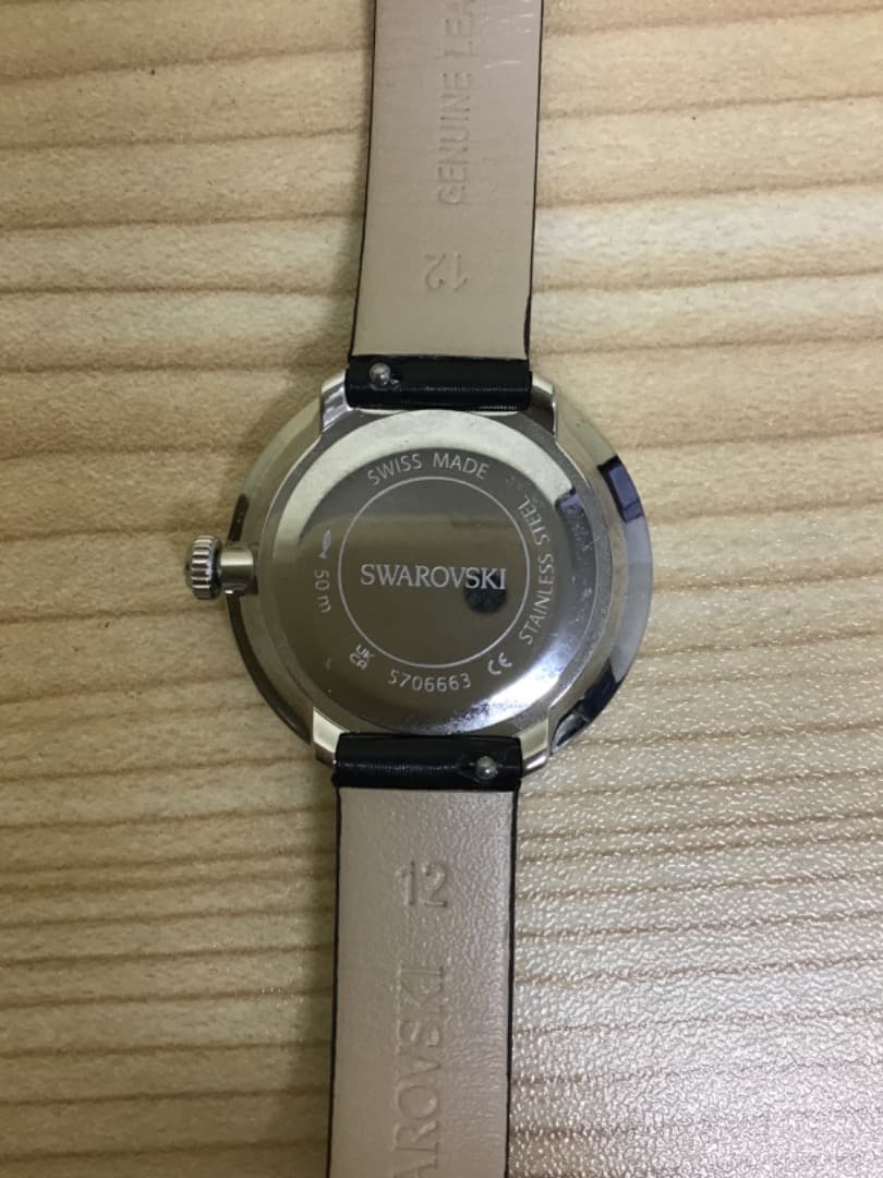 【WＲ】Swarovski ラバーベルト 時計　5706663 稼働品