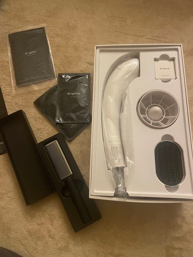 アメちゃん •*¨*•.¸♬︎Brighte ヘアドライヤー ホワイト