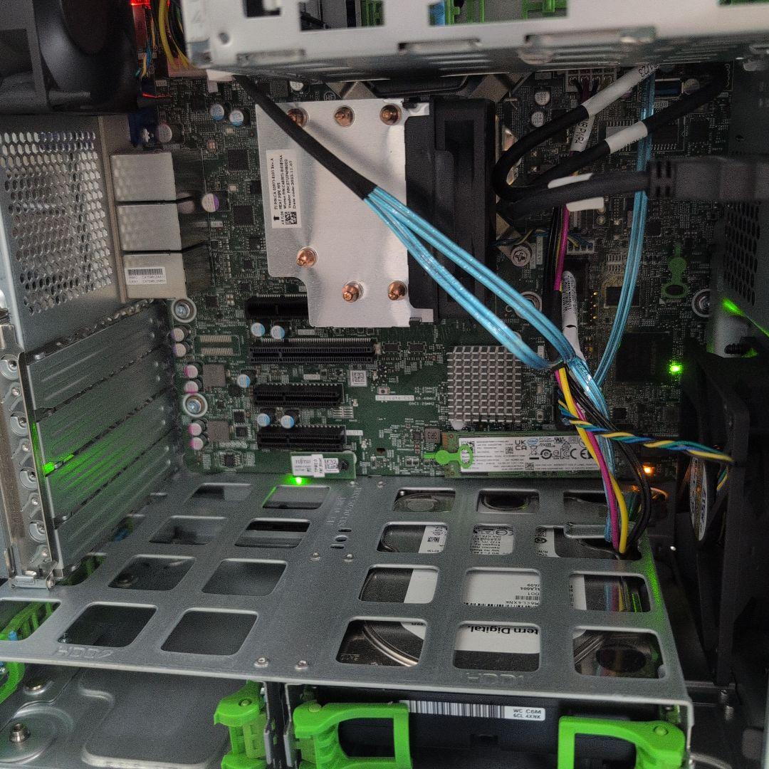 Fujitsu PRIMERGY TX1310 M5 サーバーセット