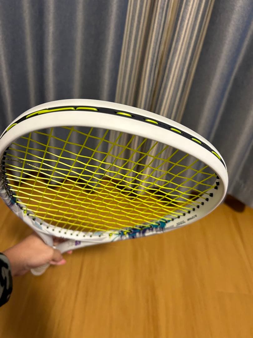 ソフトテニスボルトレイジ5V