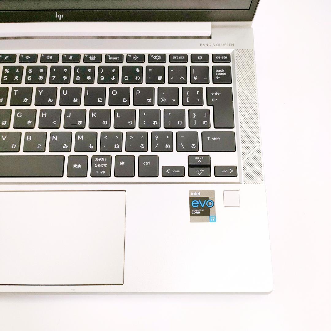 第11世代i7✨️16GB/SSD512G/小型/カメラ付きノートパソコン/HP