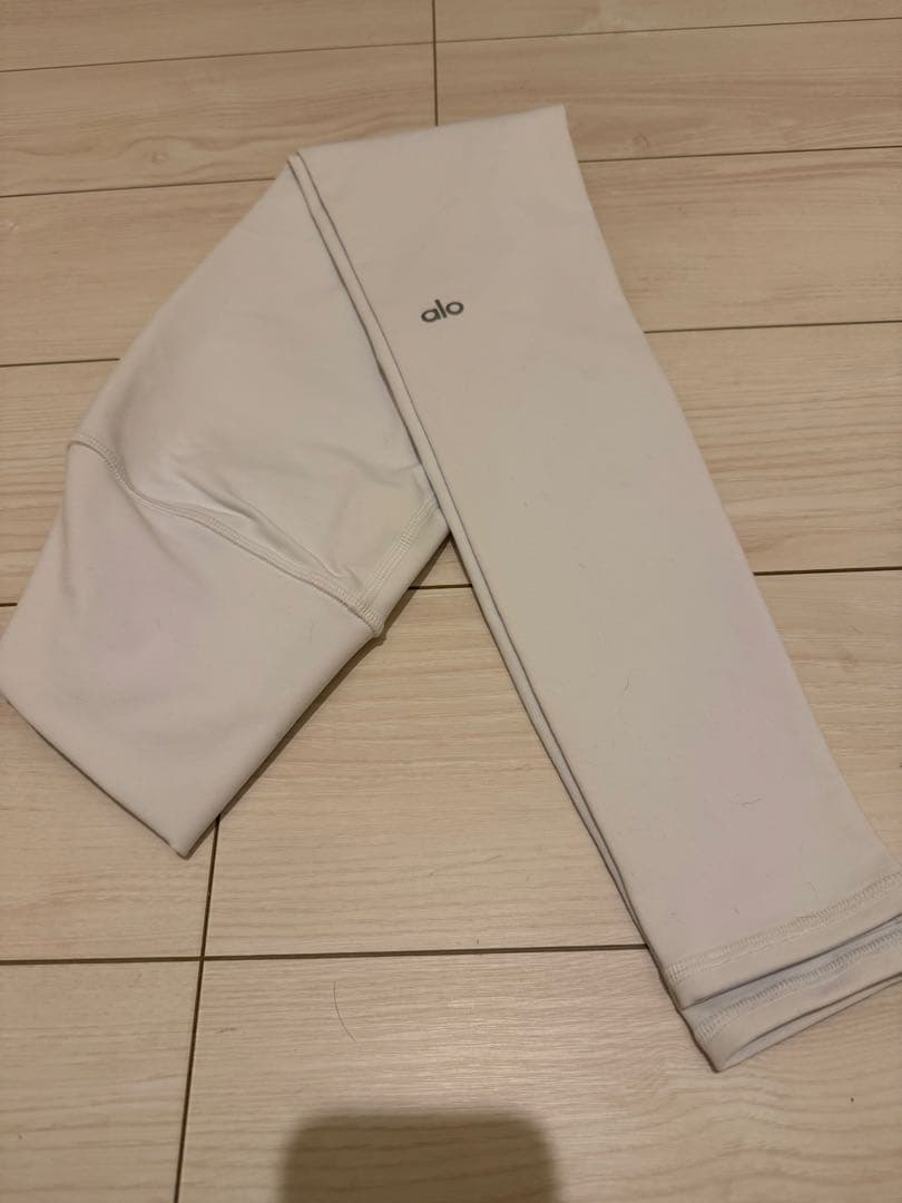 alo ヨガウェア ホワイト