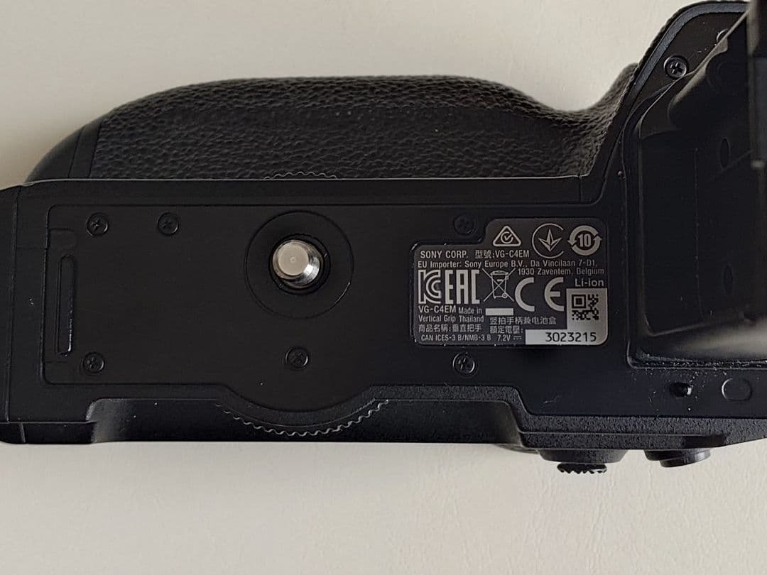 SONY 縦位置グリップ VG-C4EM 美品