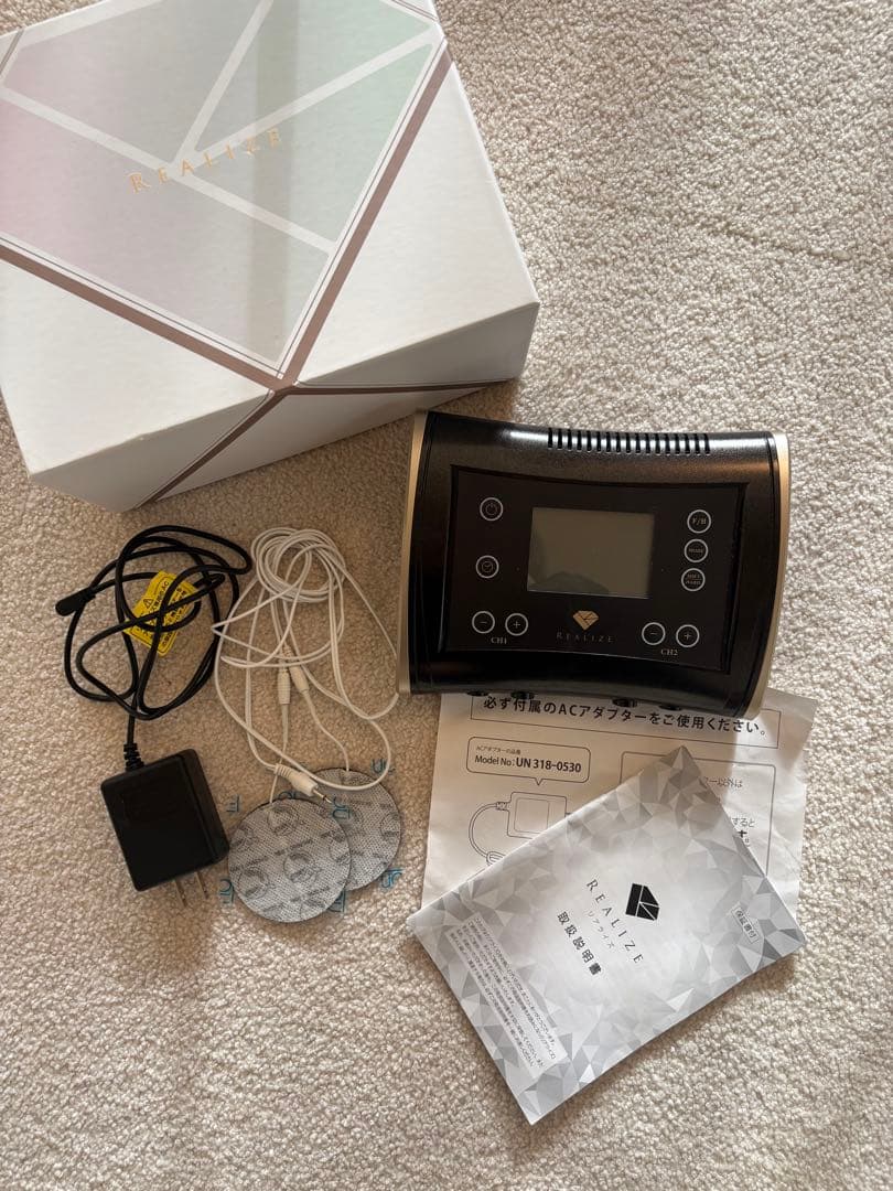 RIALIZE スリムビューティハウス　EMSマシン