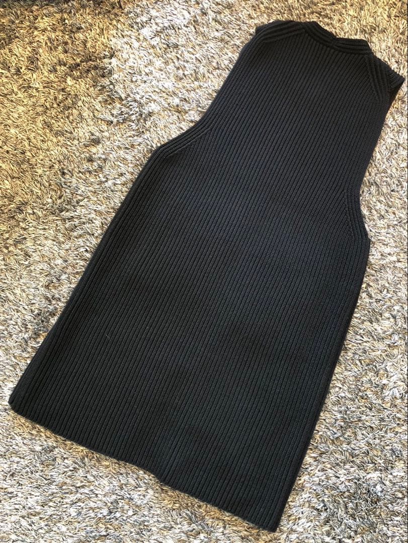 AURALEEオーラリー ベストニット　ジレ　ブラック