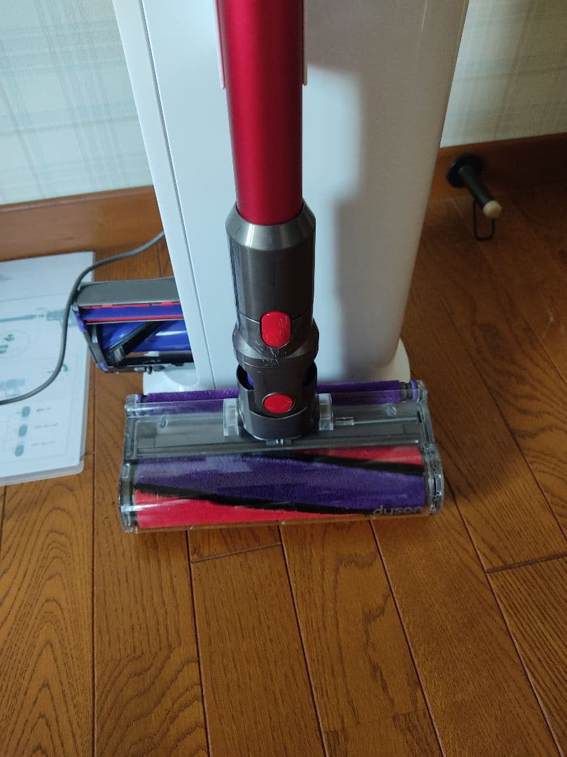 ダイソンコードレス掃除機V10-SV12+専用ドック