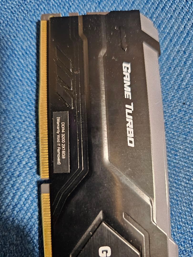 メモリー GIGASTONE GAME TURBO DDR4 32gb(16GBx2)