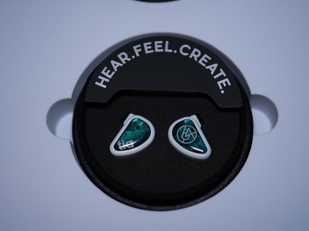 イヤホン 64audio Fourte Blanc