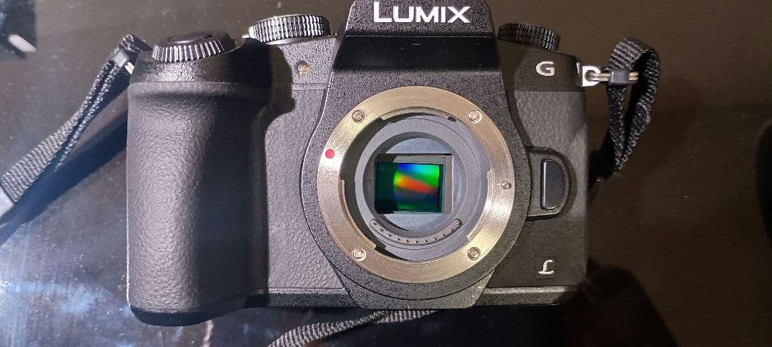 【美品】Panasonic DMC−G8Mミラーレス一眼カメラ　標準レンズキット