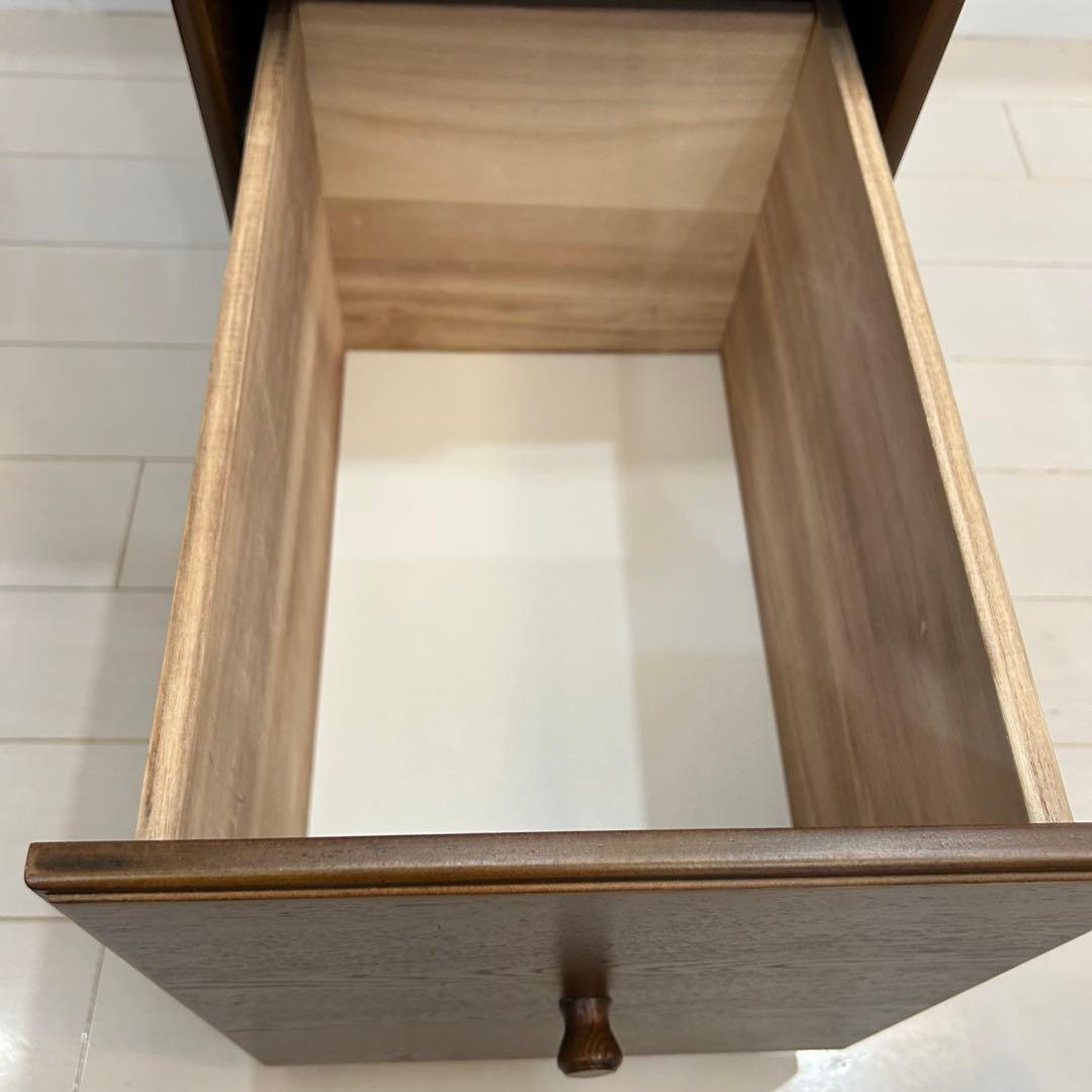 東海家具　鍵付き　4段 チェスト ワゴン木製　アンティーク　TOKAIKAGU