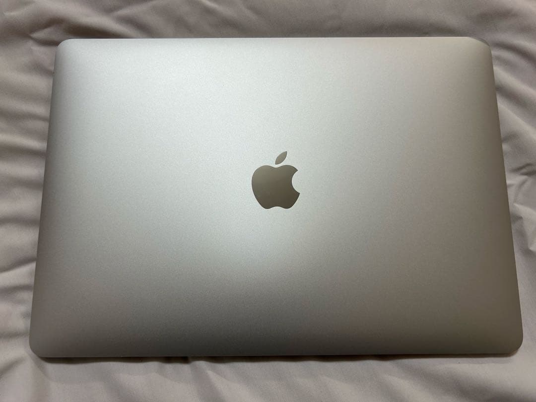 Apple MacBook Air M1 8BB 256GB シルバー