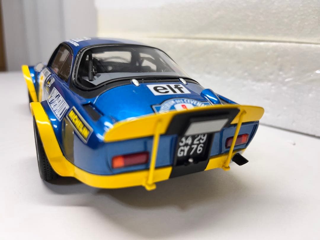 Alpine A110 ターボセヴェンヌラリー　1/18ミニカー