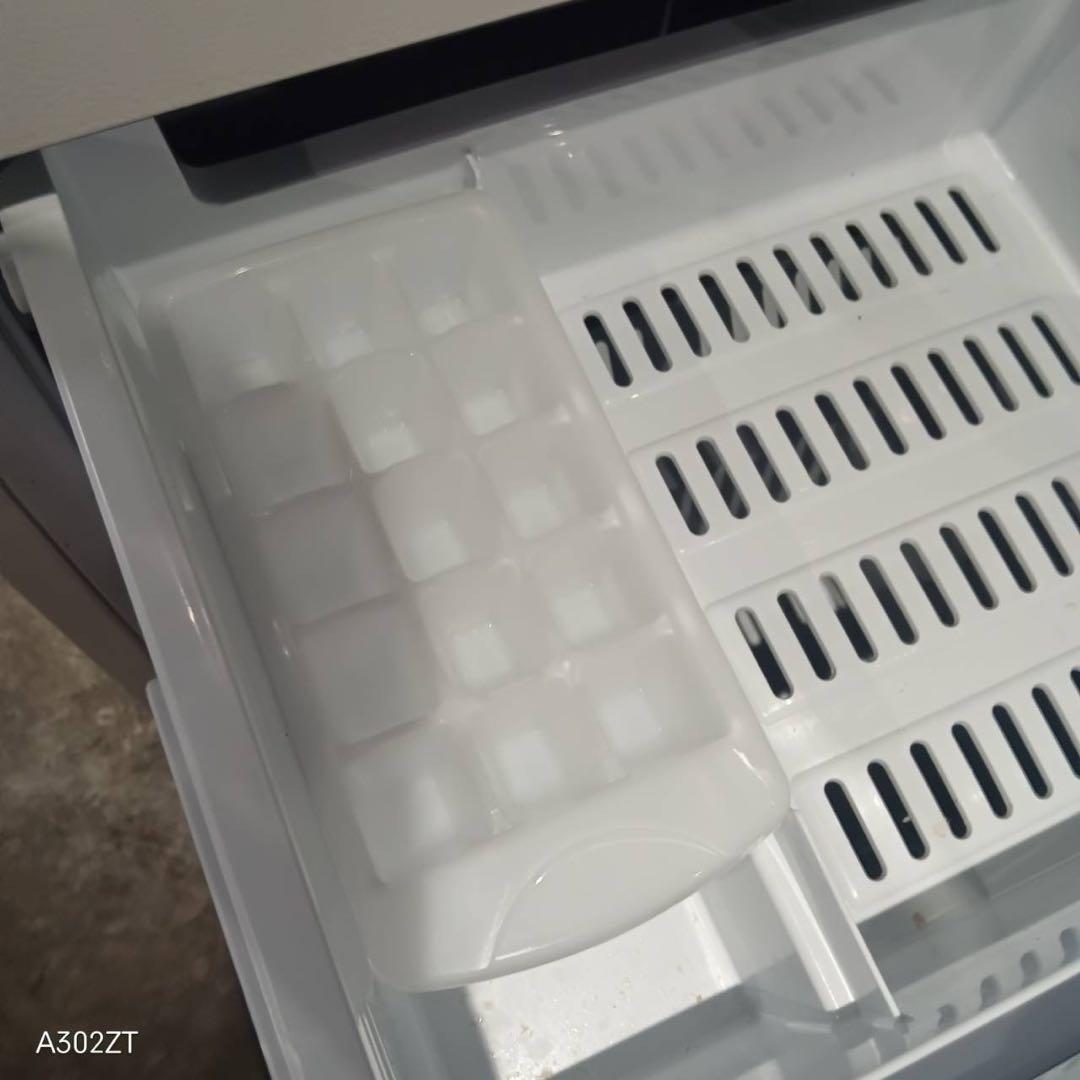 258 送料設置無料 アクア　新生活　冷蔵庫　126L 21年