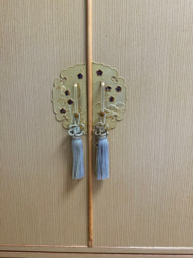 桐箪笥和箪笥着物タンス鍵付き Kimono Chest