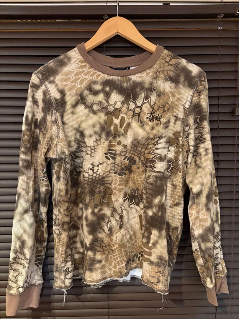 イ*ル様 Stussy ステューシー サーマル カモ 迷彩