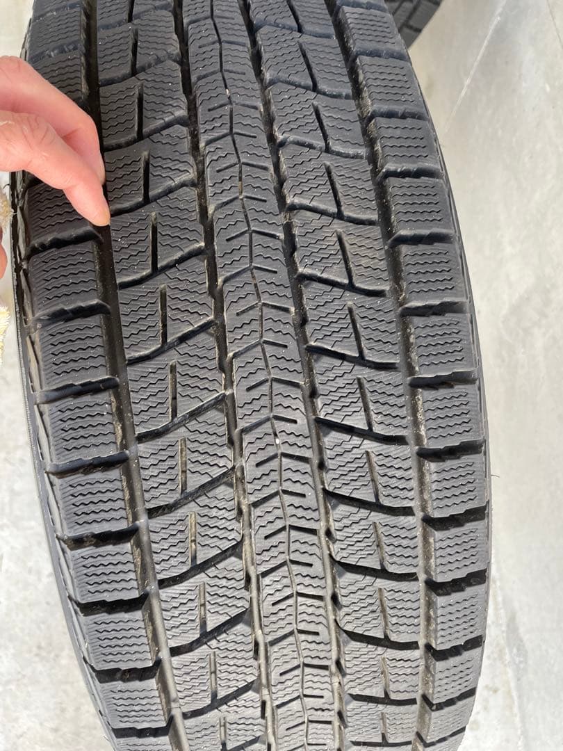 スタッドレスタイヤ4本　17インチ