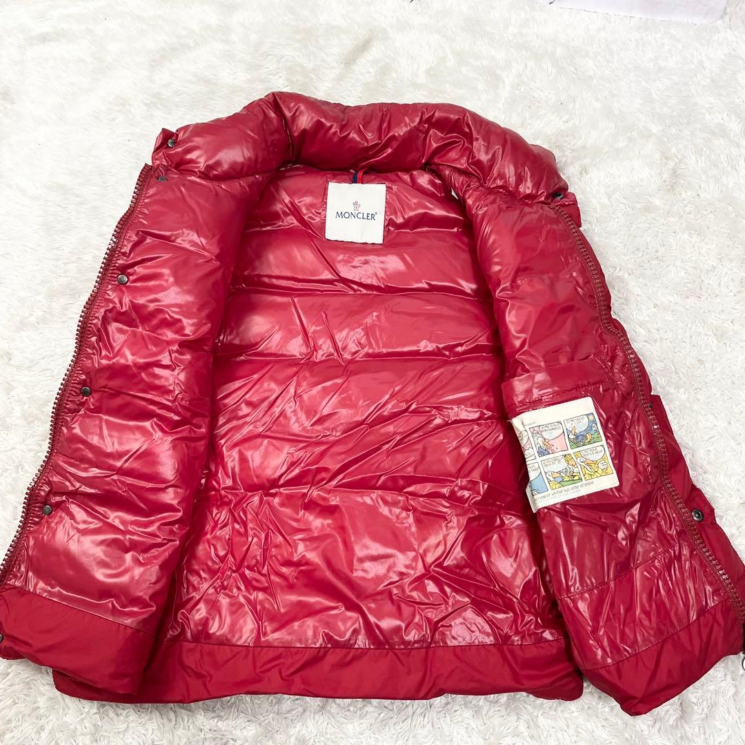 MONCLER レッド ダウンベスト