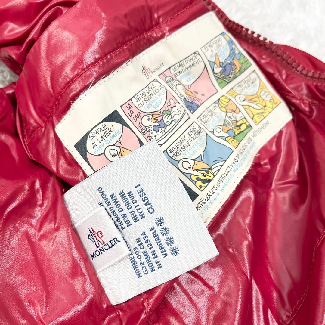 MONCLER レッド ダウンベスト
